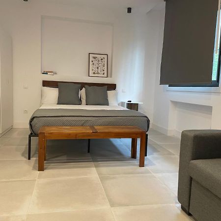 C6 Exclusiva Zona Madrid Appartement Buitenkant foto