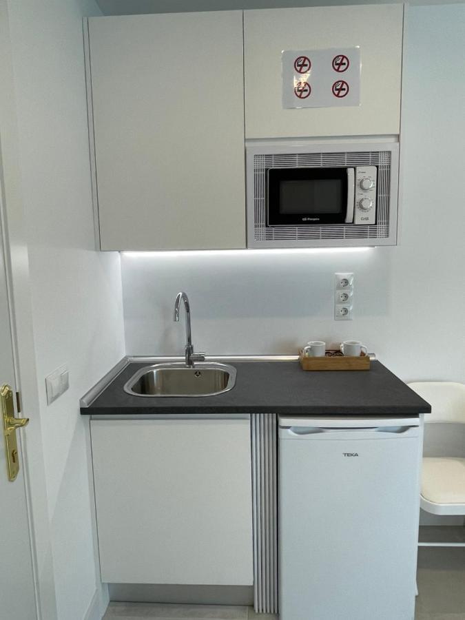 C6 Exclusiva Zona Madrid Appartement Buitenkant foto